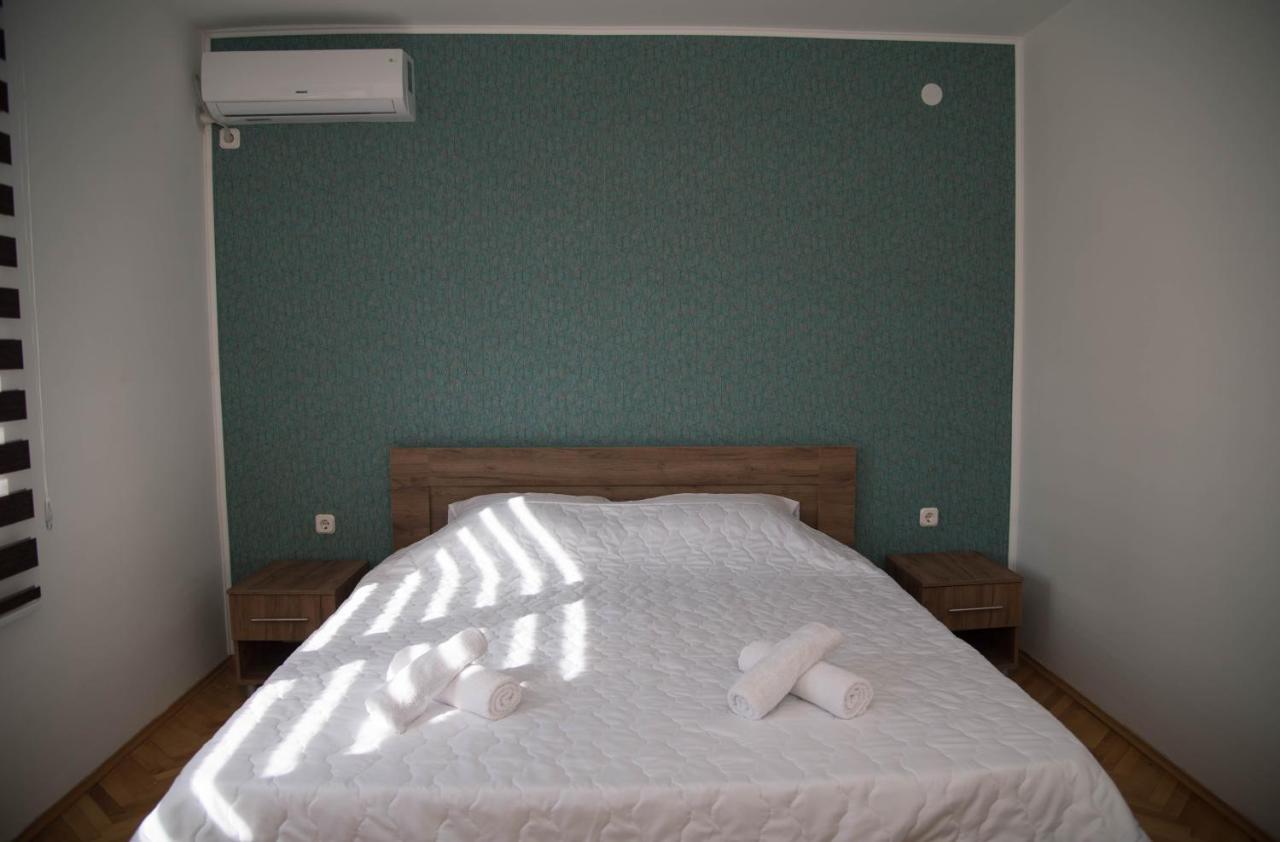 Guest House La Baja オフリド エクステリア 写真